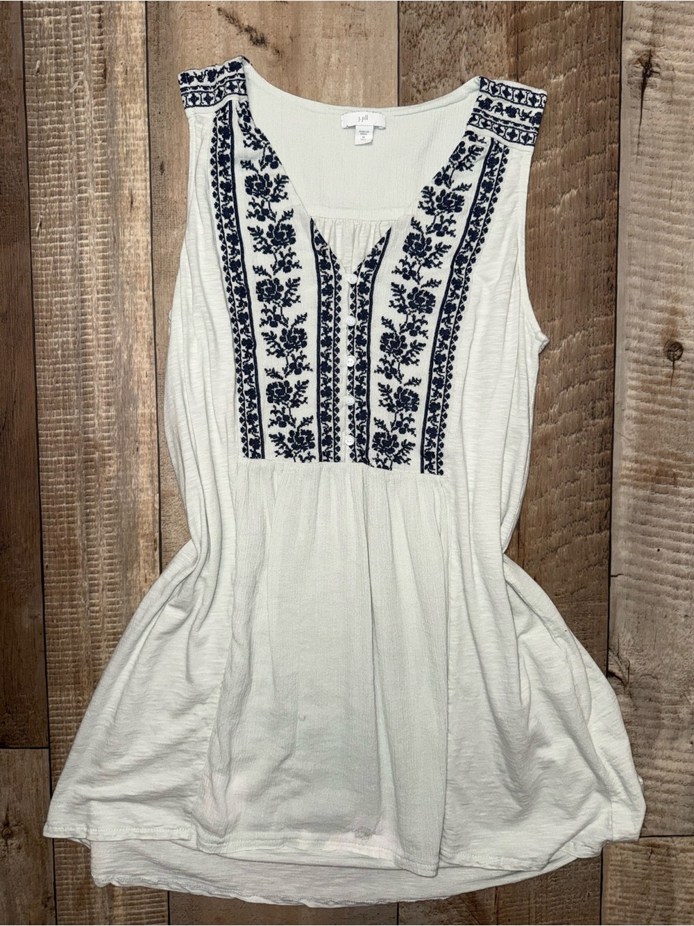 J. Jill Cream Sleeveless Embroidered Tank with Navy Floral Trim
